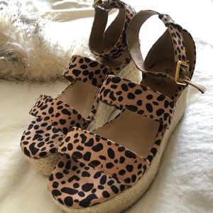 Leopard print wedges/platform sandals